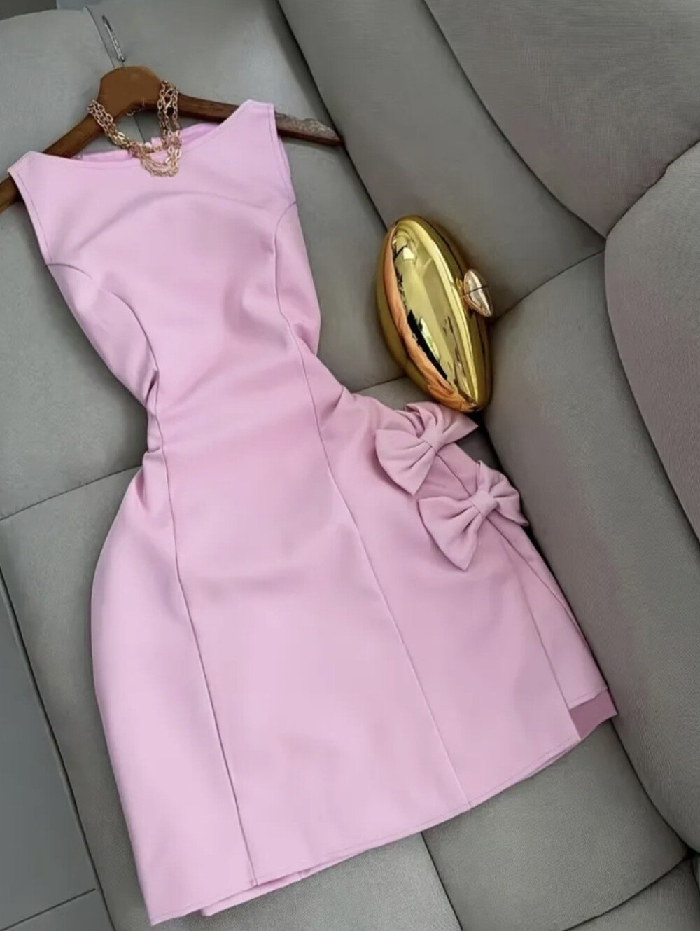 Women's Round Neck Sleeveless Elegant Slim-fit A-line Skirt with Butterfly Decor